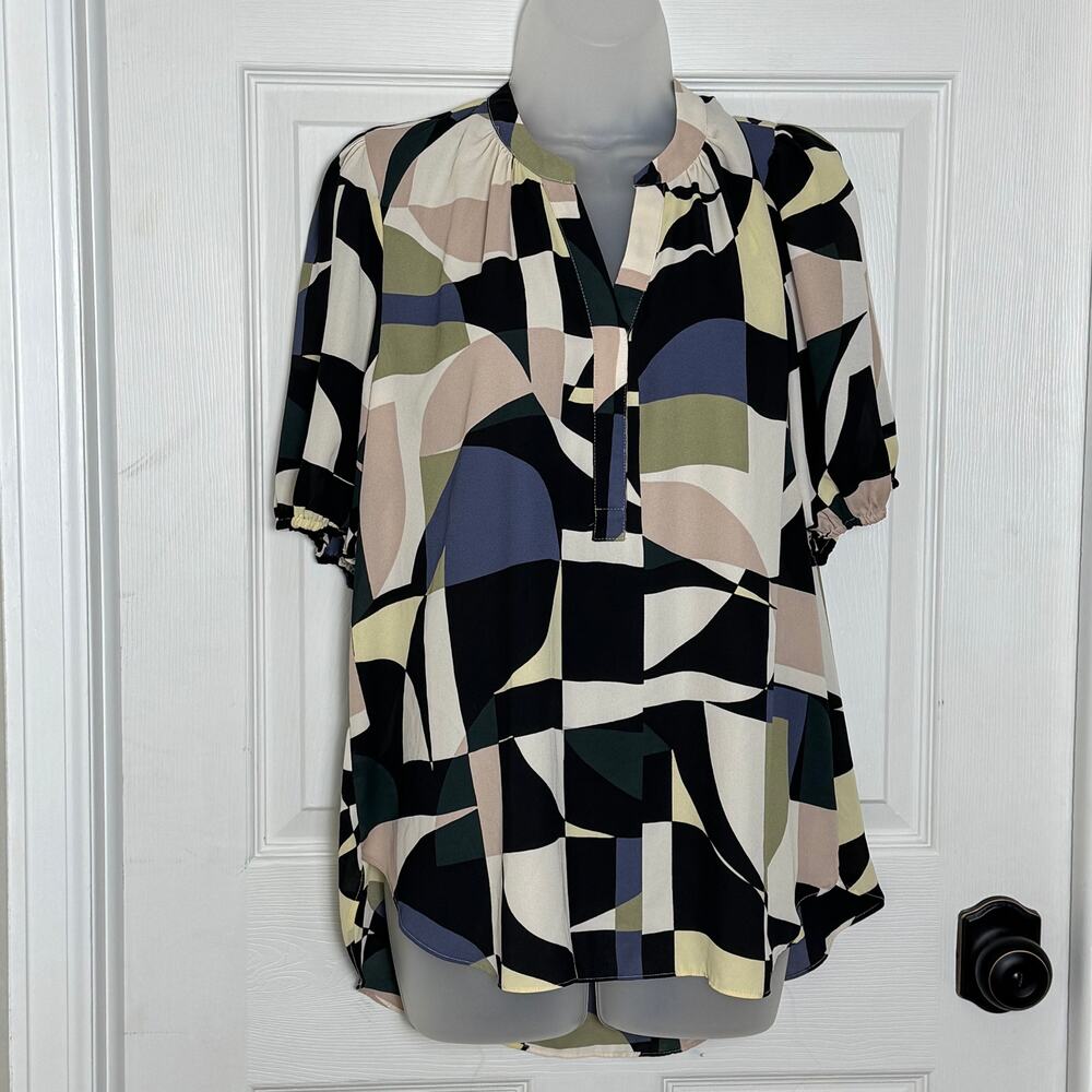 NYDJ Abstract Geometric Tunic Blouse Split Neck Hi Low Career Top Medium - Picture 1 of 11